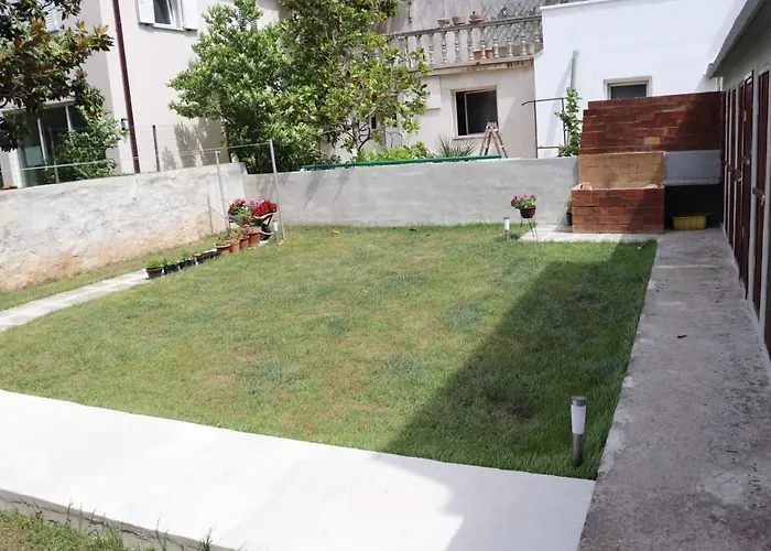 Nika Apartman Póla