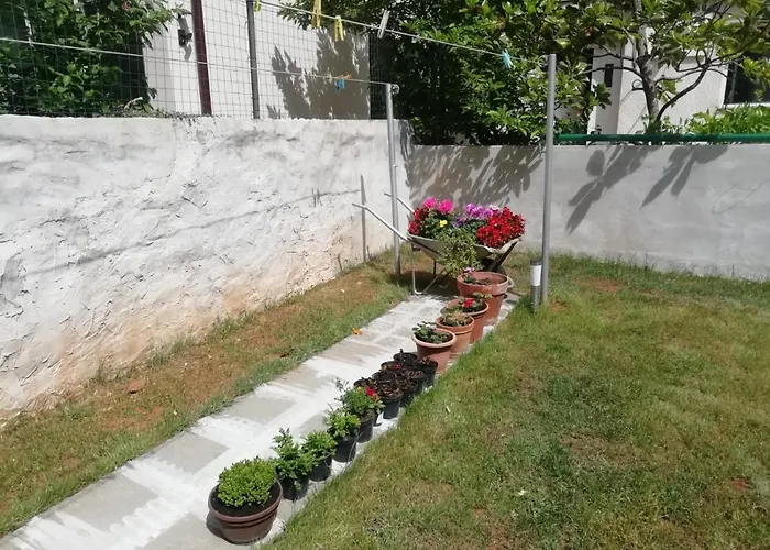 Apartman Nika Póla