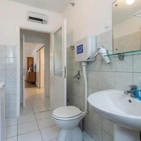 Apartman Nika Póla