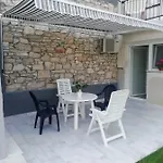 Nika Apartman